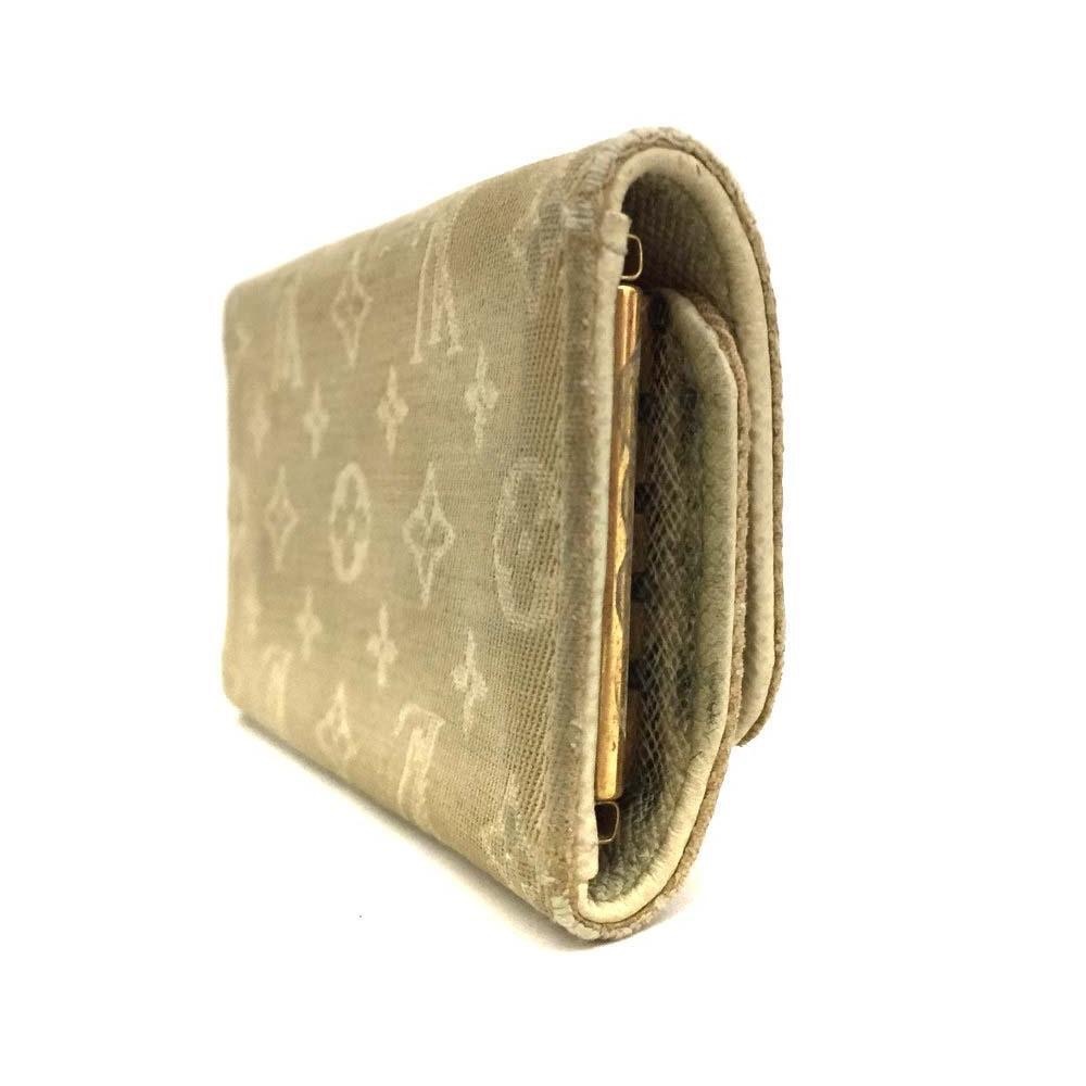 Louis Vuitton Monogram Mini Multicles 4 Ring Key Case - Picture 7 of 8